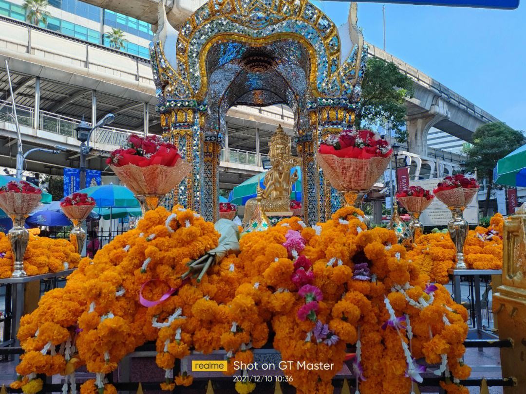 四面佛怎么求更稳妥?许愿方向、供品准备与还愿节奏说明