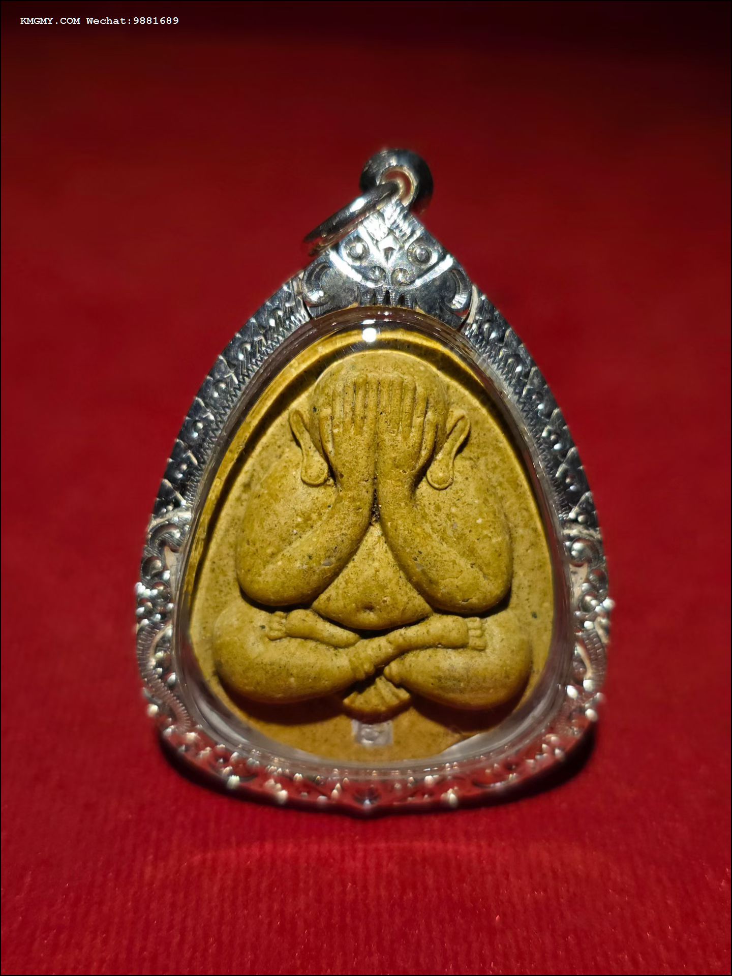 龙婆添招财掩面佛