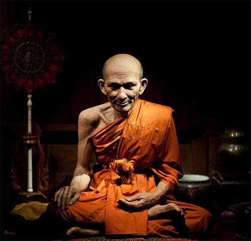 泰国佛佩戴牌禁忌