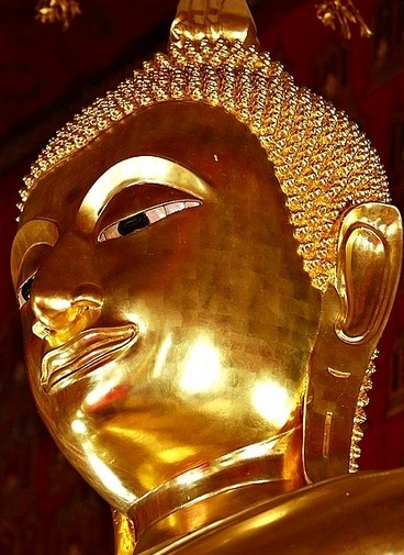泰国万斤金佛故事佛牌