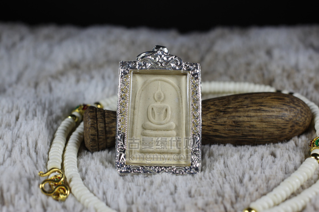 崇笛佛牌来源somdej佛牌