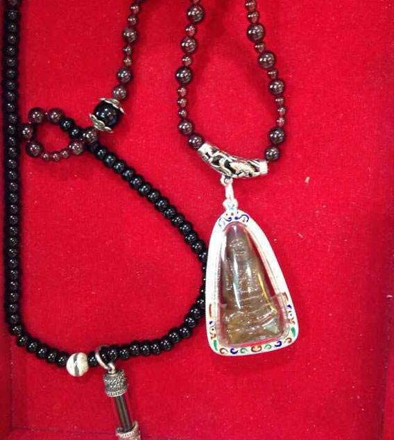 泰国舍十面佛牌