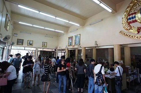 泰国捐棺可积累阴德，积累福报。