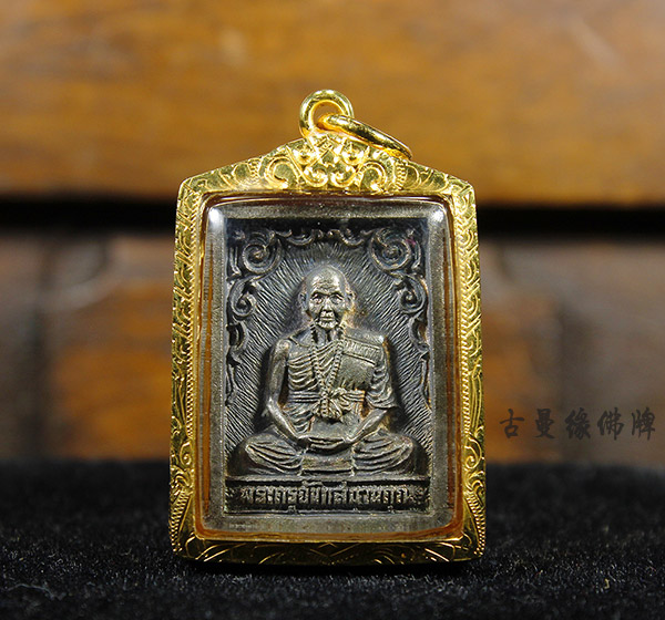 泰国金属佛牌
