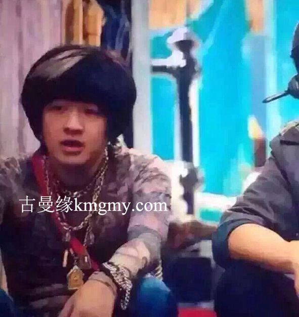 包贝尔佩戴的佛牌