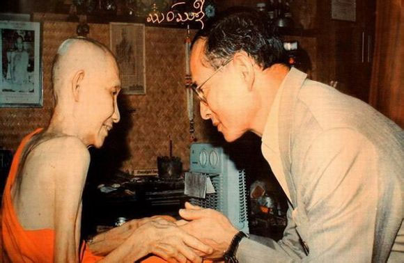 龙婆卡贤